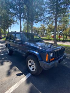Used 2000 Jeep Cherokee Sport