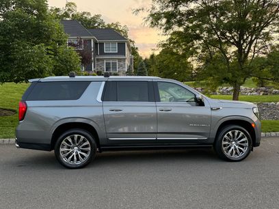 Used 2021 GMC Yukon XL Denali w/ Denali Premium Package