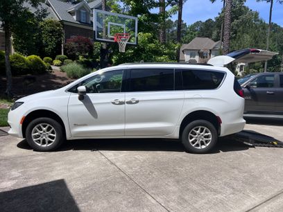 Used 2021 Chrysler Voyager Lxi
