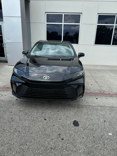 Used 2025 Toyota Camry LE