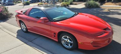 Used 2000 Pontiac Firebird Formula w/ Security Pkg