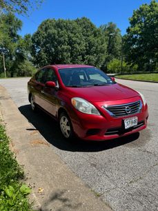 Used 2014 Nissan Versa SV