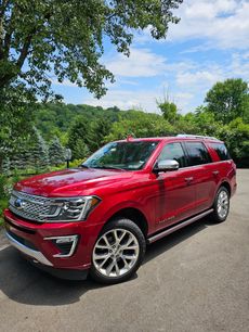 Used 2018 Ford Expedition Platinum
