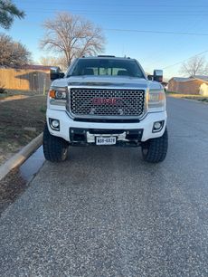 Used 2016 GMC Sierra 2500 Denali w/ Duramax Plus Package