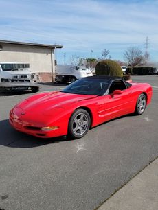 Used 1998 Chevrolet Corvette Convertible w/ Memory Pkg