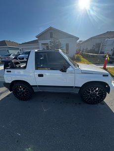 Used 1993 Geo Tracker 2WD 2-Door