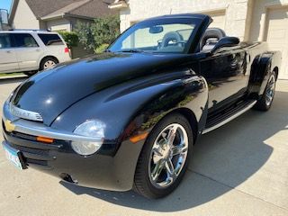 Used 2005 Chevrolet SSR w/ Preferred Equipment Group