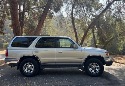 Used 2000 Toyota 4Runner SR5