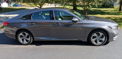 Used 2019 Honda Accord EX