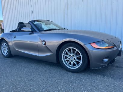 Used 2004 BMW Z4 2.5i