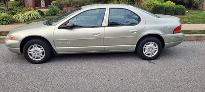 Used 1999 Dodge Stratus