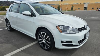Used 2016 Volkswagen Golf SE