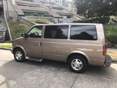 Used 2000 Chevrolet Astro