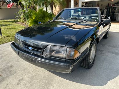 Used 1993 Ford Mustang LX