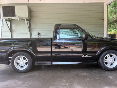 Used 1999 Chevrolet S10 Pickup Xtreme w/ Preferred Equipment Group