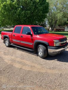 Used 2005 Chevrolet Silverado 1500 4x4 Crew Cab w/ Light Duty Power Package