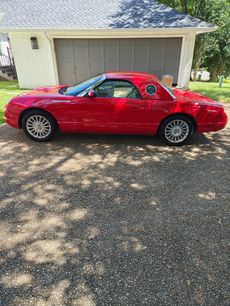 Used 2005 Ford Thunderbird Deluxe