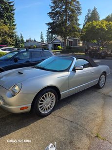 Used 2005 Ford Thunderbird Deluxe