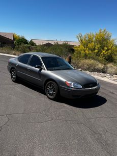 Used 2005 Ford Taurus SE