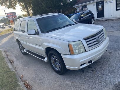 Used 2003 Cadillac Escalade AWD w/ Marketing Vehicle Package
