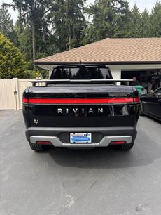 Used 2022 Rivian R1T Adventure