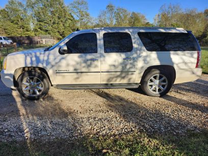 Used 2009 GMC Yukon XL Denali