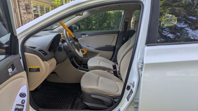 Used 2012 Hyundai Accent GLS