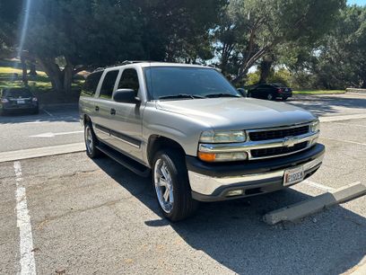 Used 2005 Chevrolet Suburban LS w/ Preferred Equipment Group