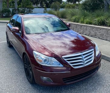 Used 2009 Hyundai Genesis 4.6 w/ Technology Pkg 5