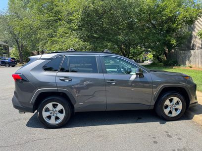 Used 2021 Toyota RAV4 XLE w/ Convenience Package