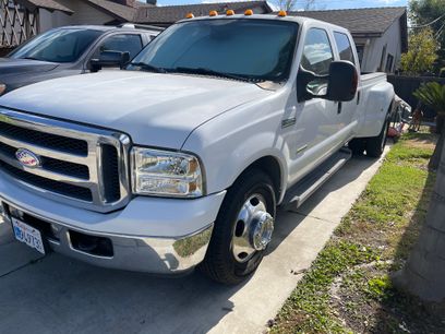 Used 2006 Ford F350 Lariat