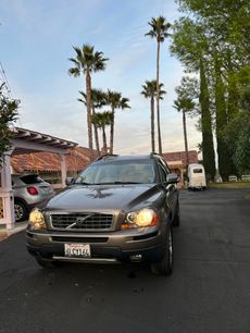 Used 2010 Volvo XC90 3.2