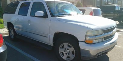 Used 2004 Chevrolet Suburban LT w/ Preferred Equipment Group