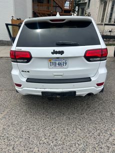 Used 2017 Jeep Grand Cherokee Altitude