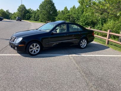 Used 2009 Mercedes-Benz E 350 4MATIC Sedan