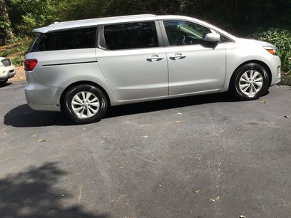 Used 2016 Kia Sedona LX w/ Option Group 020