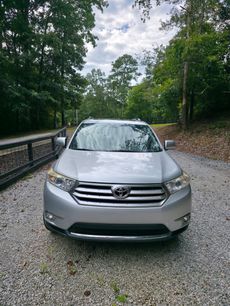 Used 2011 Toyota Highlander Limited