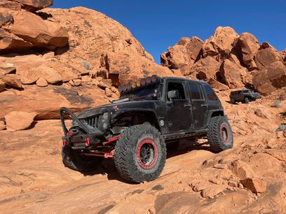 Used 2017 Jeep Wrangler Unlimited Sport w/ Connectivity Group