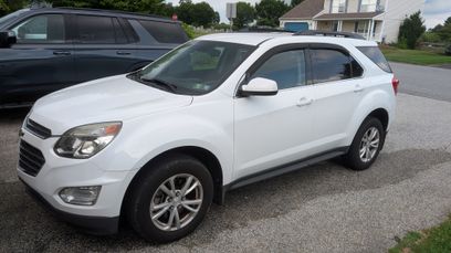 Used 2017 Chevrolet Equinox LT w/ Convenience Package