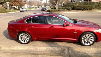 Used 2010 Jaguar XF Premium