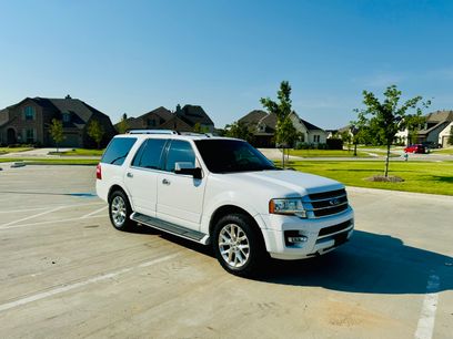 Used 2017 Ford Expedition Limited