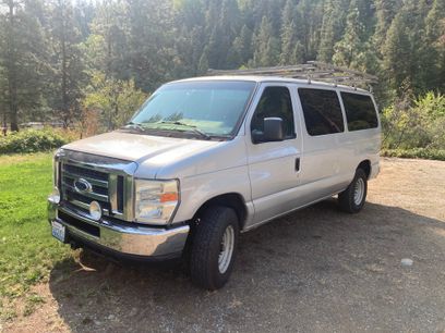 Used 2010 Ford E-350 and Econoline 350 XLT