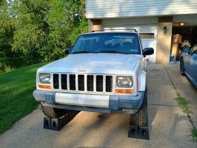Used 1999 Jeep Cherokee 4WD 4-Door