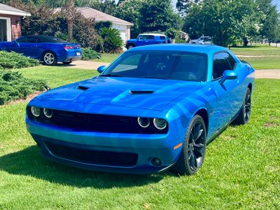 Used 2018 Dodge Challenger R/T w/ Blacktop Package