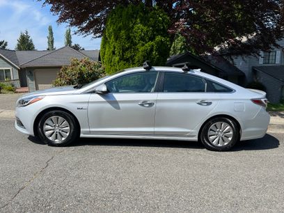 Used 2016 Hyundai Sonata SE