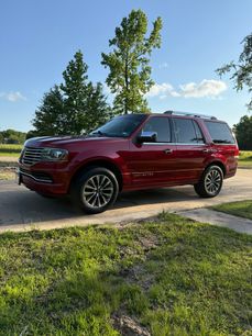 Used 2016 Lincoln Navigator Select