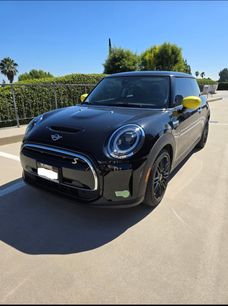 Used 2022 MINI Cooper SE