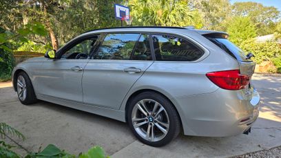 Used 2019 BMW 330i xDrive Wagon w/ Premium Package