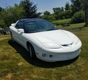 Used 1998 Pontiac Firebird Formula w/ Opt Pkg