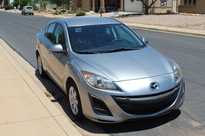 Used 2010 MAZDA MAZDA3 i Touring
